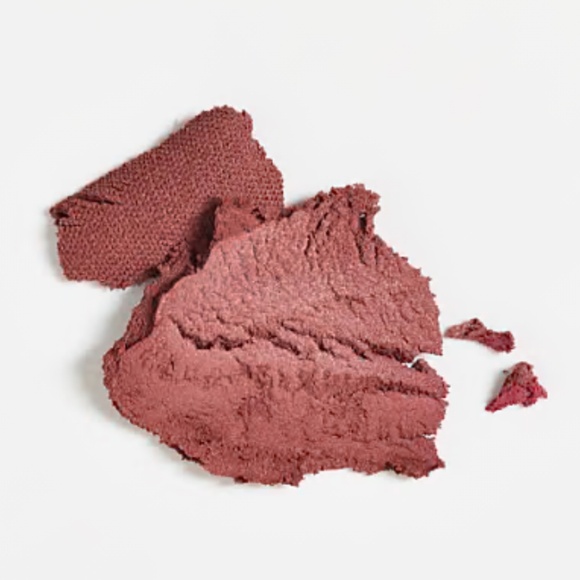 ciate london velvet cloud lip powder in heavenly - Picture 3 of 4